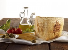 GRANA PADANO RECORD.A NATALE PRODOTTI DEL NOSTRO TERRITORIO