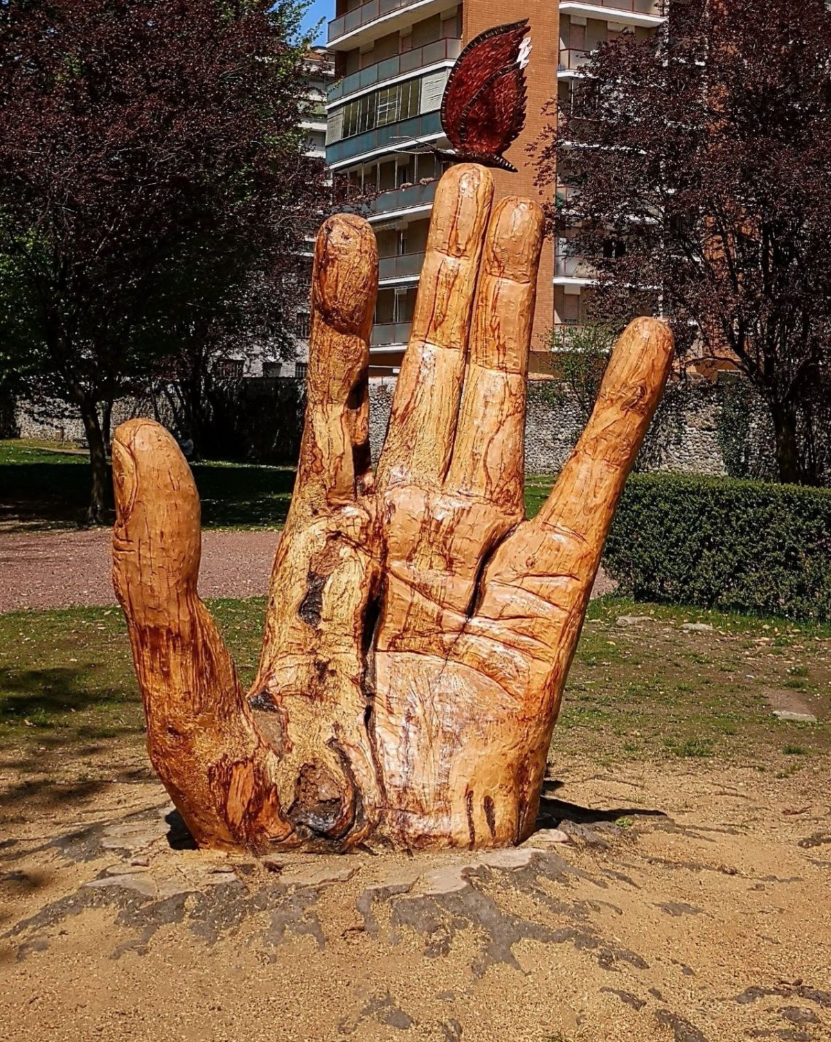 SCULTURE NEL PARCO