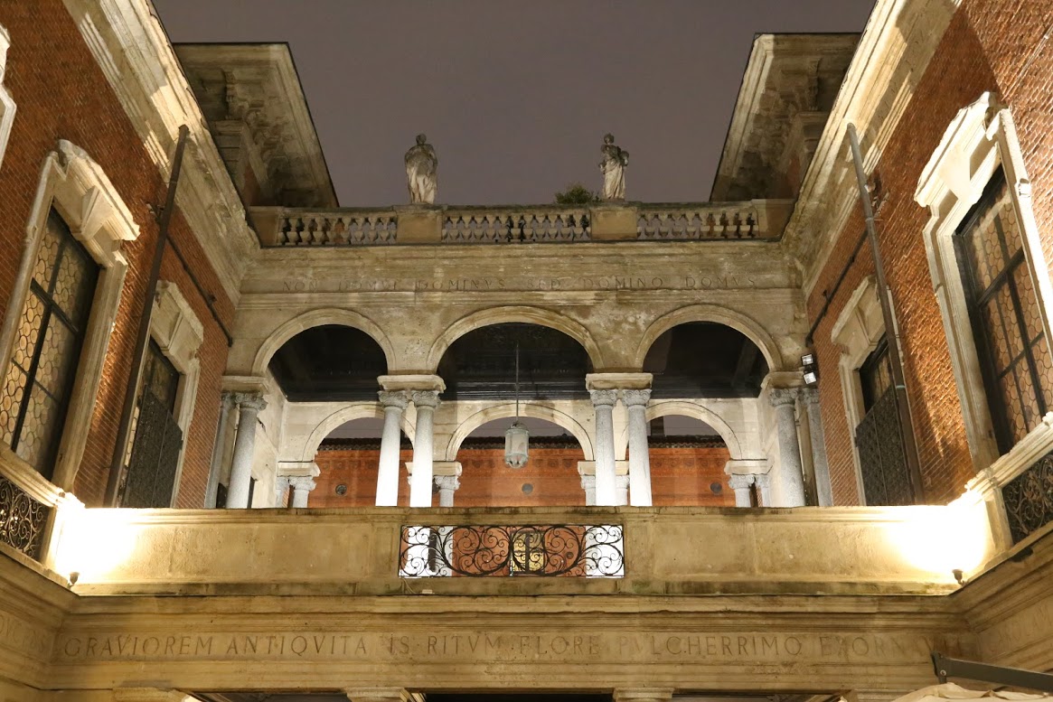 LABORATORI FLOREALI