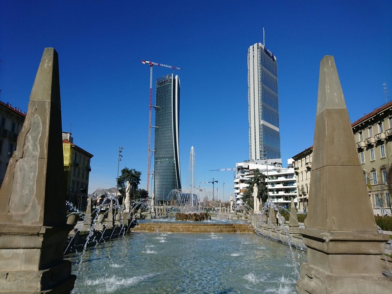 MILAN VERTICAL
