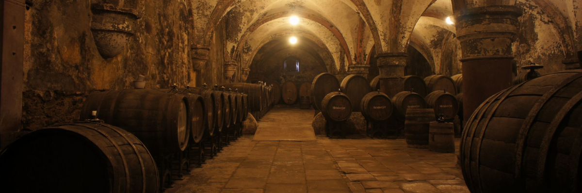 CASTLE CELLARS