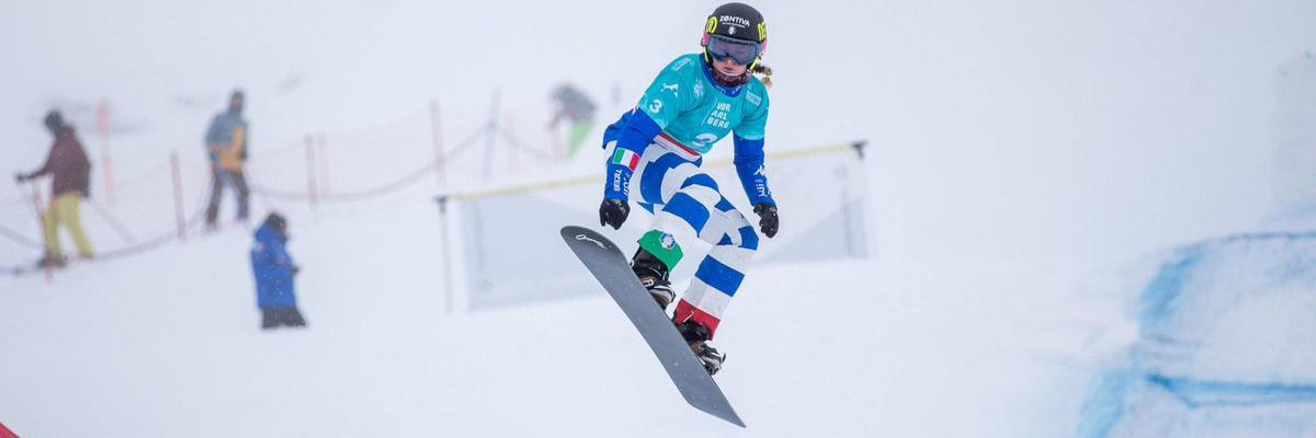 SNOWBOARD CROSS